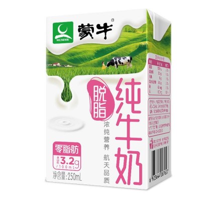 蒙牛 脱脂型 纯牛奶 250ml*24 整箱礼盒装图3